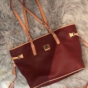 Dooney and bourke purse